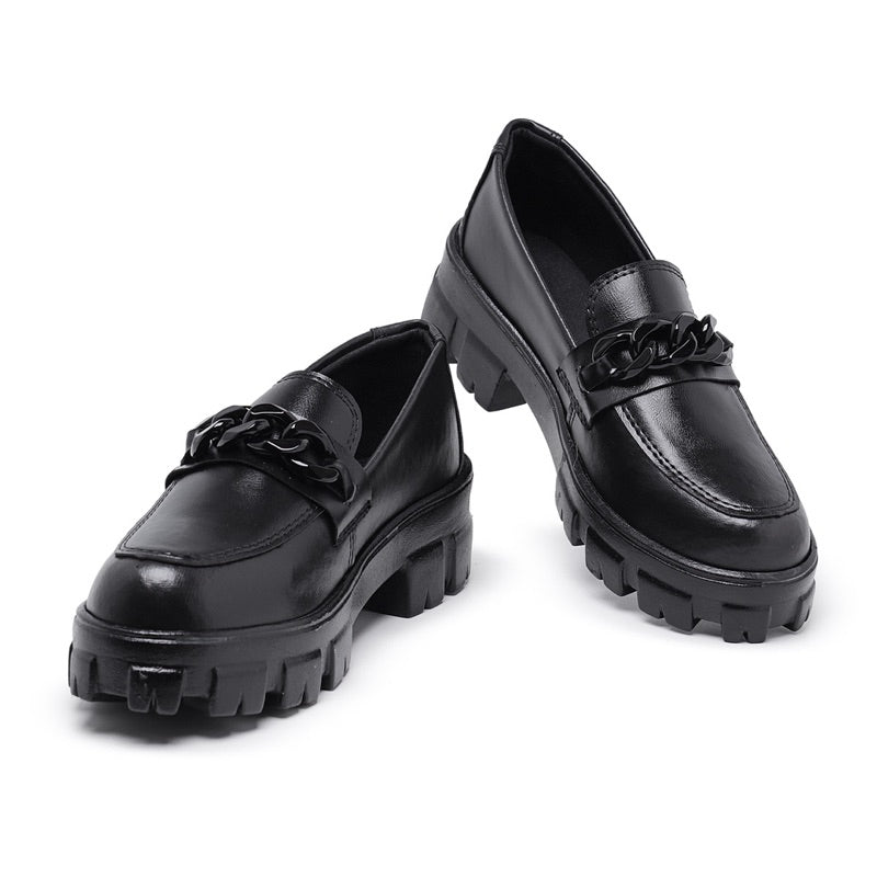 Mocassim Tratorado Oxford College Com Correntes Moda