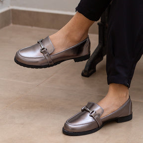 Mocassim Onix Metalizado Sola Tratorada - Clássico e Casual