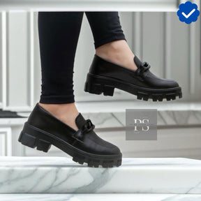 Mocassim Tratorado Oxford College Com Correntes Moda